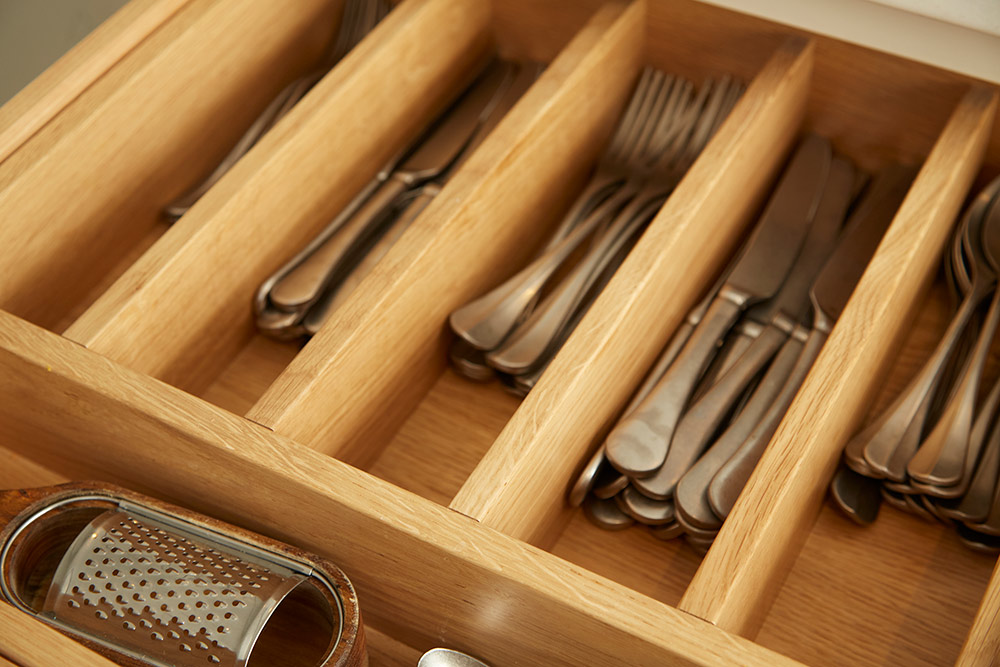 Lucy and Matt's Inframe Shaker Kitchen
